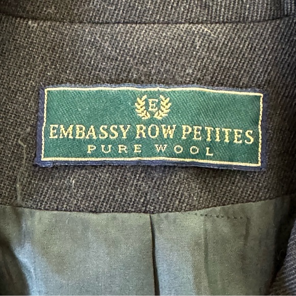 *Women’s Vintage Embassy Row Petites Size 2 Petite Brown 3 Button Blazer Jacket - Picture 7 of 7